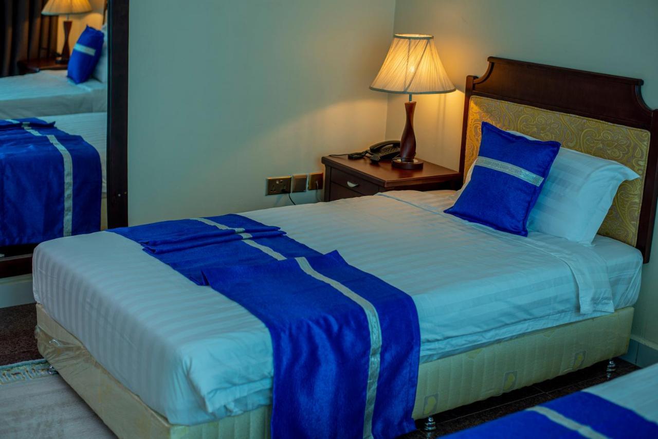 Koki Hotel Kampala Exterior photo